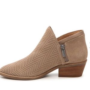 Lucky Brand Ankle Booties Tan Suede